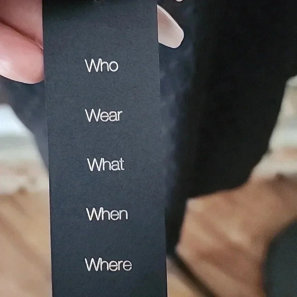 W5 Womens Top NWT - Picture 4 of 4